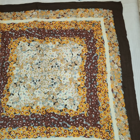 Nina Ricci Vintage scarf - Picture 6 of 13